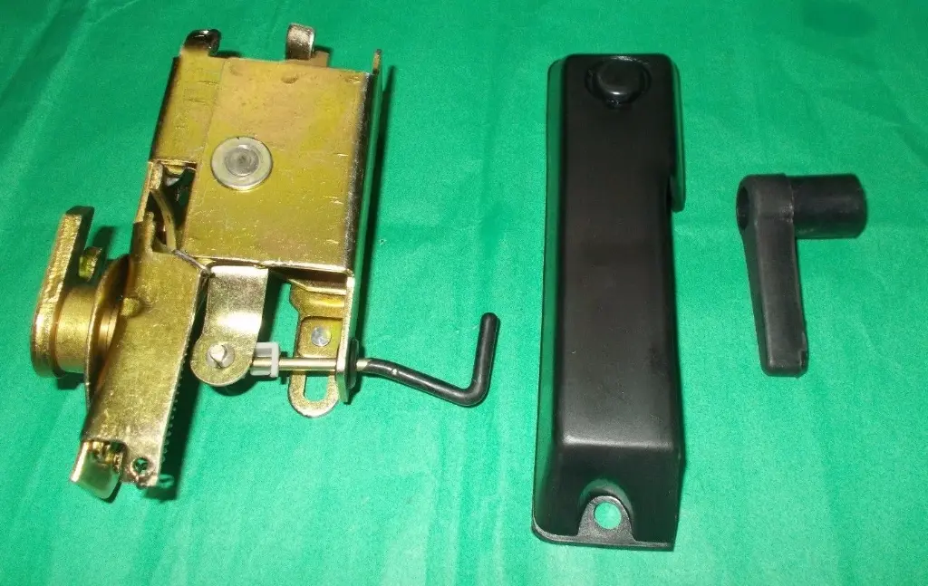 s-l1600 - 2025-08-21T171843.166.webp