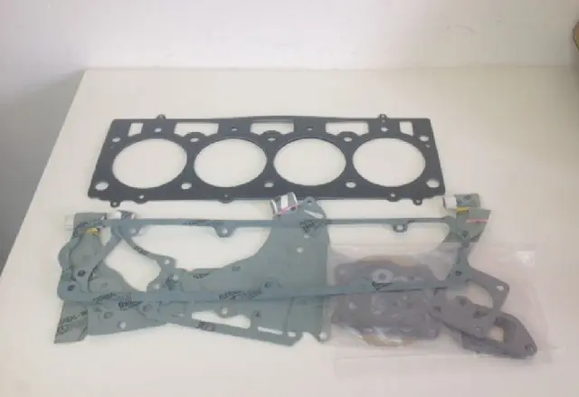 Engine_Gasket_set_4_cyl_00_series_with_Head_gasket__17721.webp