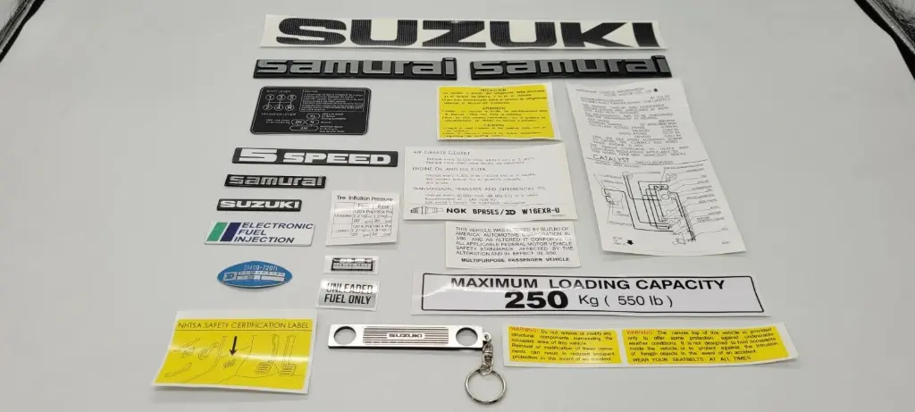 66157ce0b4c67c3eeb3006e0-suzuki-samurai-emblems-and-decals.webp