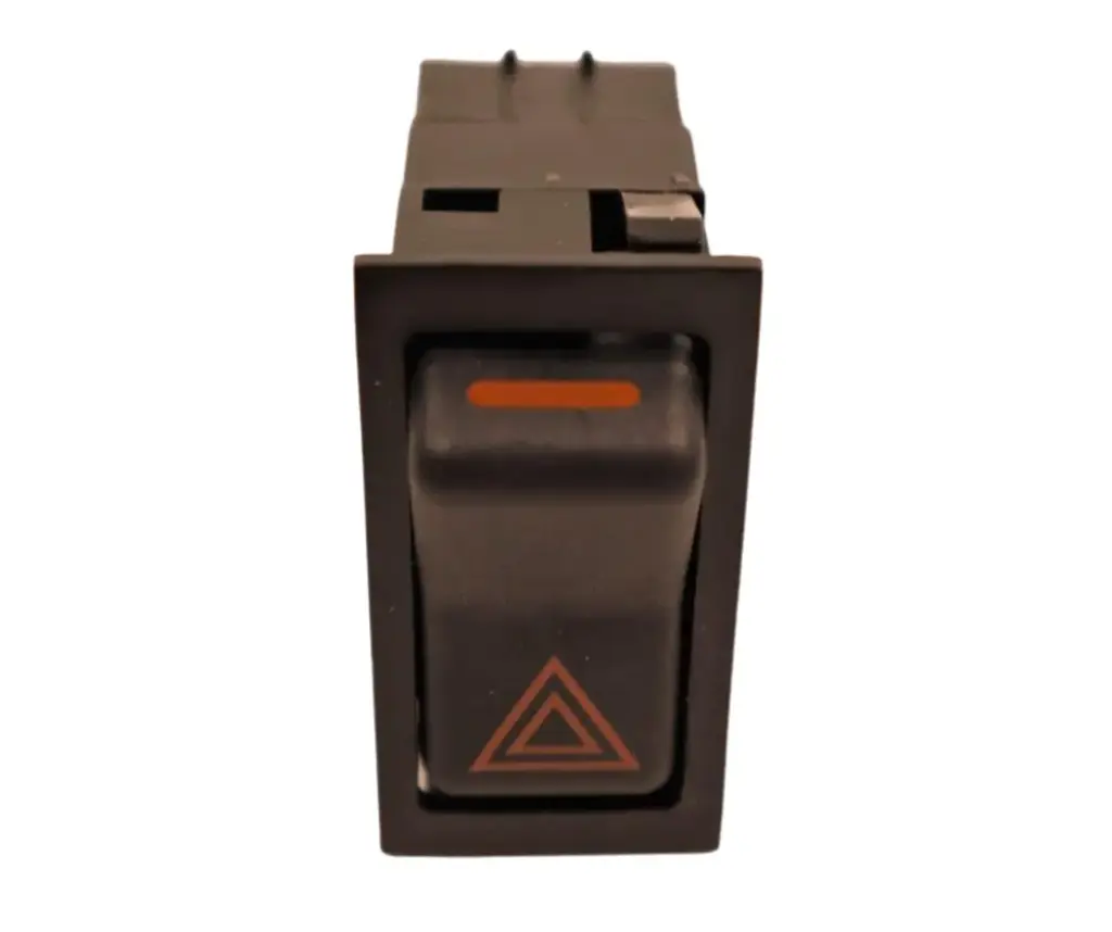 EMERGENCY HAZARD SWITCH FOR MAHINDRA TRACTOR (005558699R92)