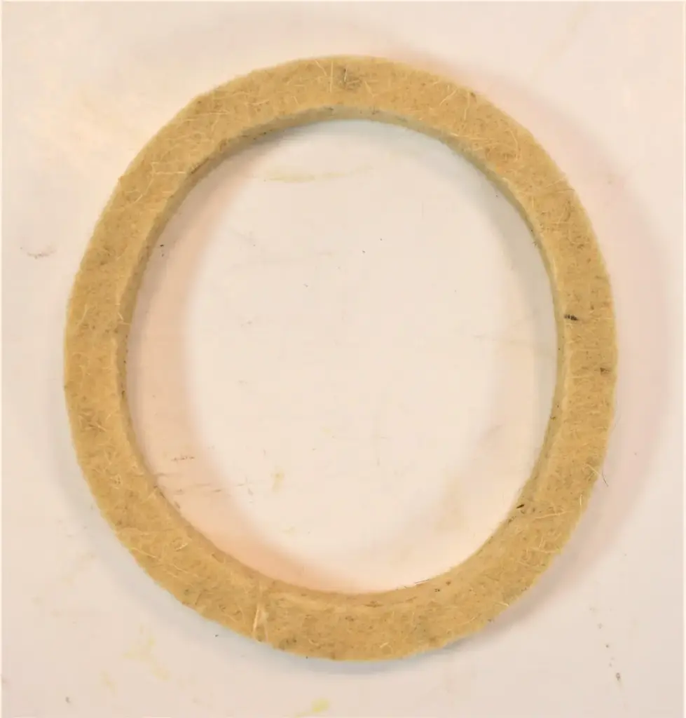 REAR AXLE FELT SEAL FOR MAHINDRA TRACTOR (000703915R1)