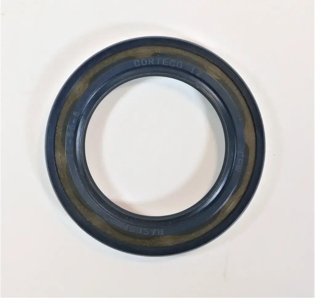PTO SEAL FOR 4500 4WD, 5500 4WD, 6000 4WD, AND 6500 4WD MAHINDRA TRACTOR (006500719C1)
