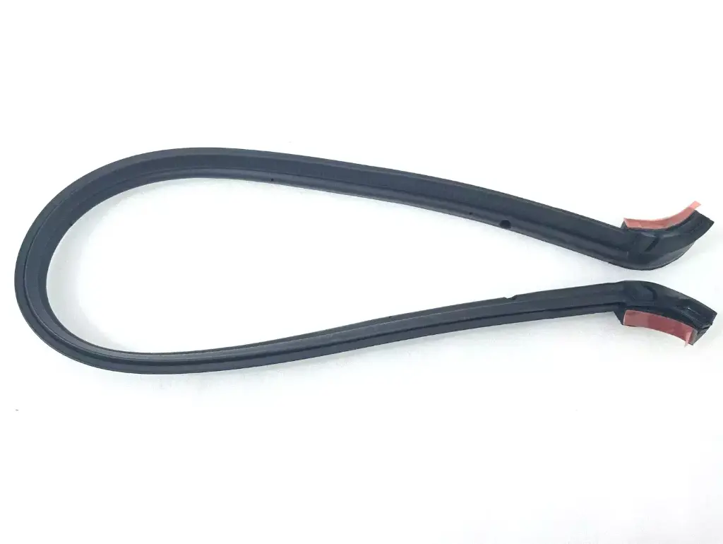 Suzuki Samurai Windshield Rubber Weatherstrip Soft /Hard Top 72462M83000