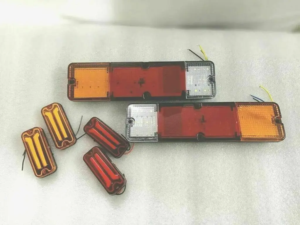 Fit For Suzuki Samurai Sierra SJ413 SJ410 LED Tail indicator Lights