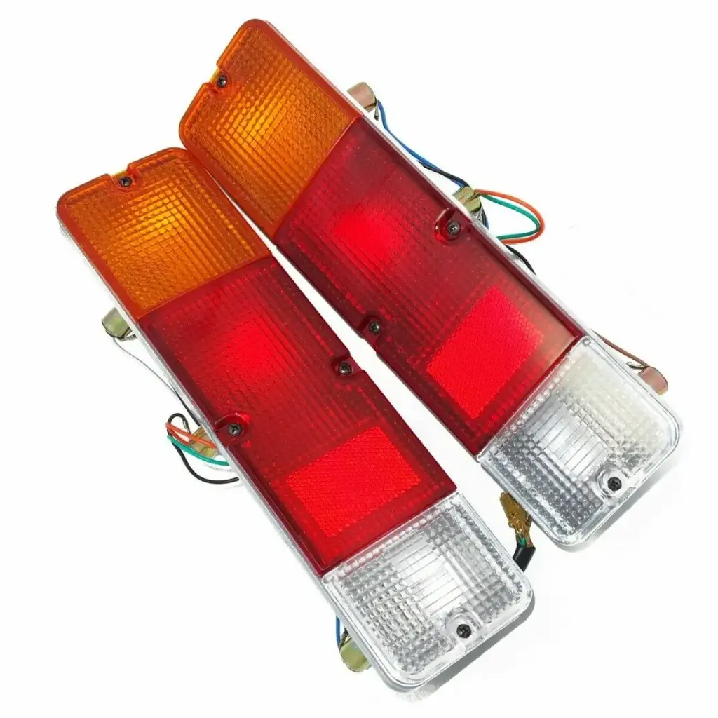 For Suzuki SJ413 SJ410 Rear Brake Lamp Tail Light Samurai Sierra Drover+Bulbs
