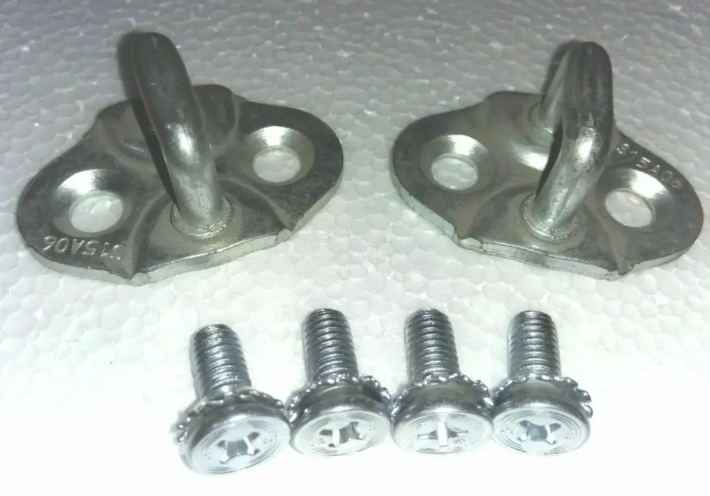 Suzuki SJ410 SJ413 Door Lock Striker +Bolt Drover Samurai Sierra Jimny Gypsy