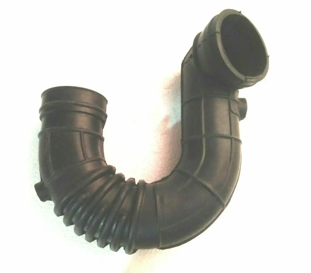 Genuine Suzuki Samurai SJ413 Air Cleaner Outlet Hose Carburettor 13881-830A