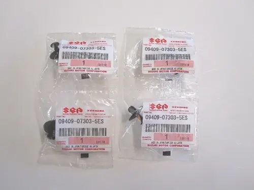 PUSH PIN FASTENERS ROCKER TRIM MOULDING FOR SUZUKI SAMURAI 85-95-QTY 4 unit