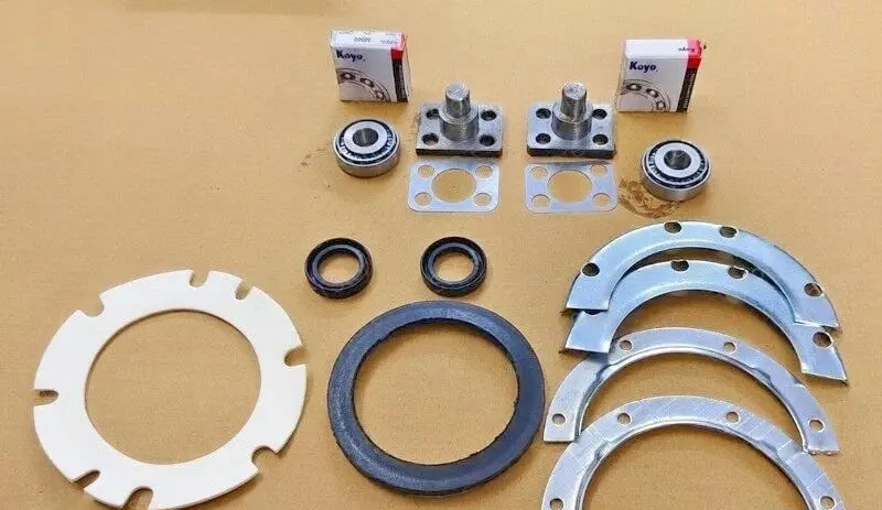 Suzuki Samurai Knuckle Bolt+ Bearing+ Gasket -For One Wheel - Left or Right