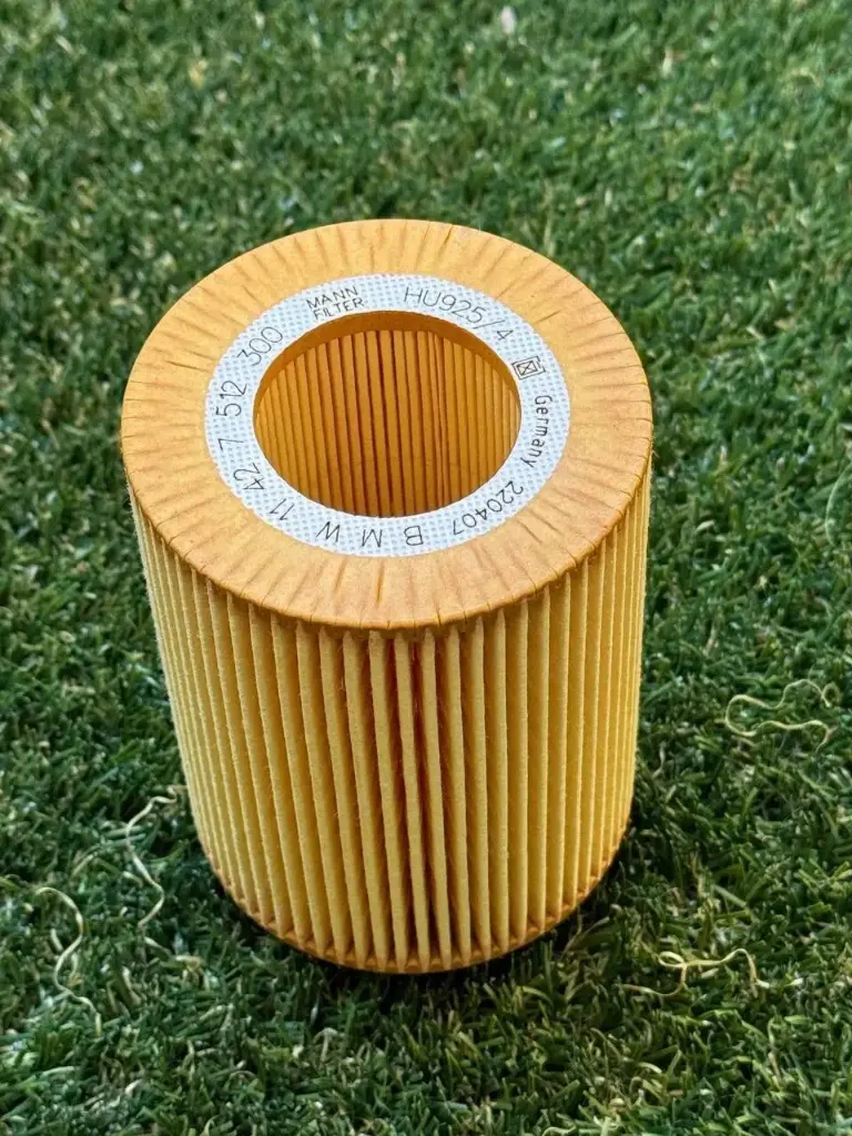 Genuine BMW Oil Filter 11427512300 11 42 7 512 300