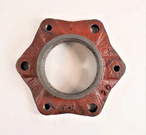 PTO SEAL RETAINER PLATE FOR MAHINDRA TRACTOR (000031230B12)