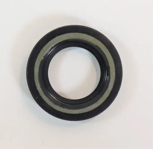 OIL SEAL FOR PTO SHIFTER BRACKET FOR 475|485|575|4500|E350 MAHINDRA (001082228R92)