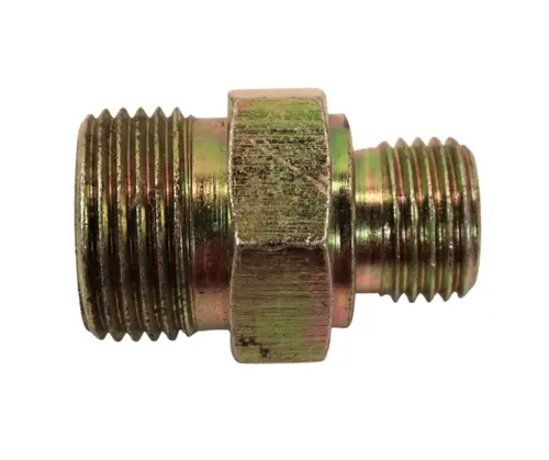 ADAPTOR HSU PORT (PLR PORT ON HSU) FOR MAHINDRA TRACTOR (000051410D01)