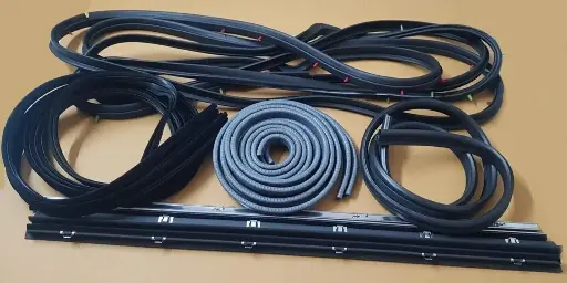 SUZUKI SAMURAI SJ410 SJ413 DOOR WINDOW GLASS TRIM MOLDING SEAL GARNISH KIT