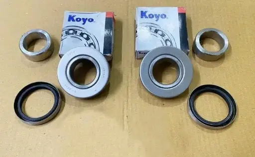 PAIR 1985-1995 SUZUKI SAMURAI Rear Wheel Bearing KIT (Bearing, Retainer, Seal)