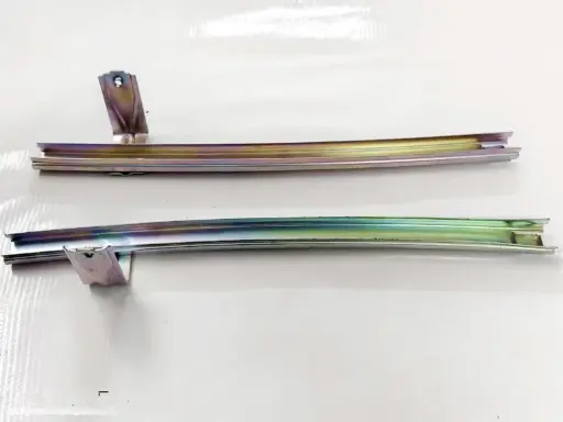 OEM SUZUKI SAMURAI SJ413 SIERRA DROVER DOOR GLASS SASH GUIDE BOTH SIDES(SET 2)