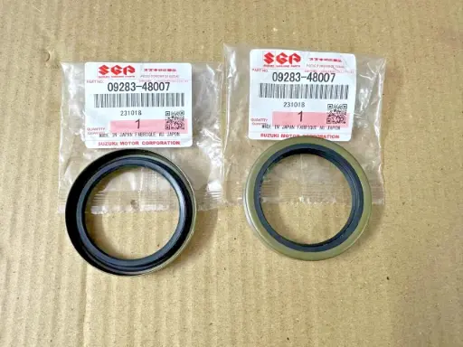 Genuine Rear Axle Oil Seal 2X For Suzuki Jimny SJ410 SJ413 Samurai 09283-48007