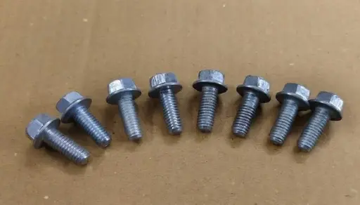Set of Bolts For Front RH / LH Seat of Suzuki Samurai 80'- 95'