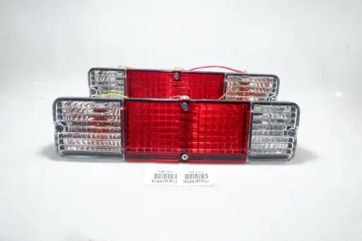 For SUZUKI SJ410 413 JIMNY SAMURAI CARIBIAN SIERRA TAIL LIGHT LAMP PAIR wit Bulb