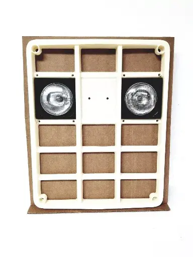 MAHINDRA TRACTOR FRONT GRILL WITH 2 HEAD LAMPS 001231257R2
